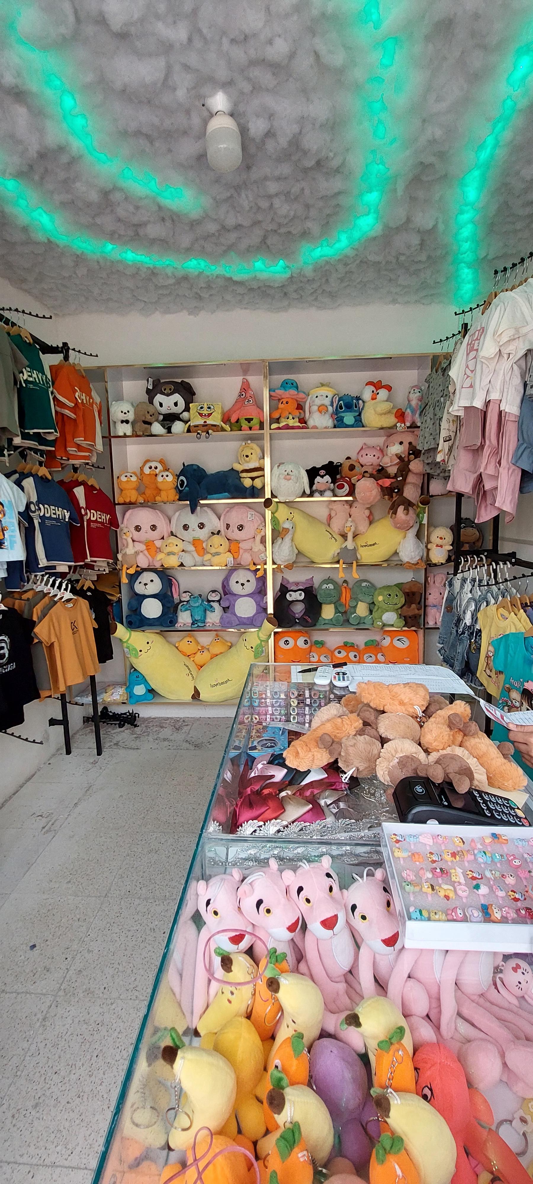 عکس فروشگاه لوفو کیدز