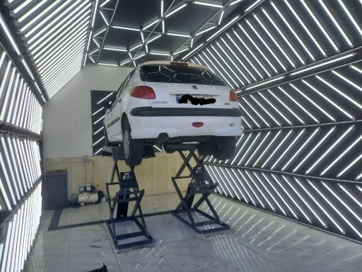 عکس کارشناسی و تشخیص رنگ  خودرو جوکار