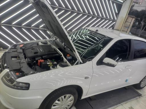 عکس کارشناسی و تشخیص رنگ  خودرو جوکار