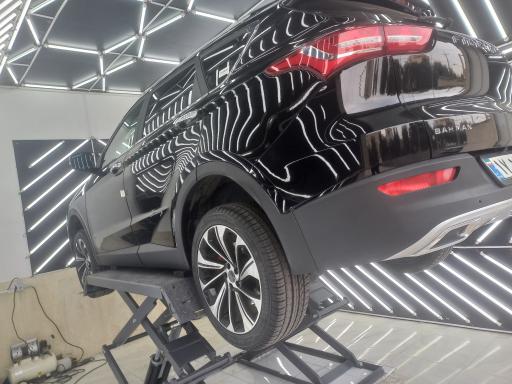 عکس کارشناسی و تشخیص رنگ  خودرو جوکار