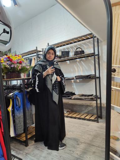 عکس پوشاک بانوان ولیعصر