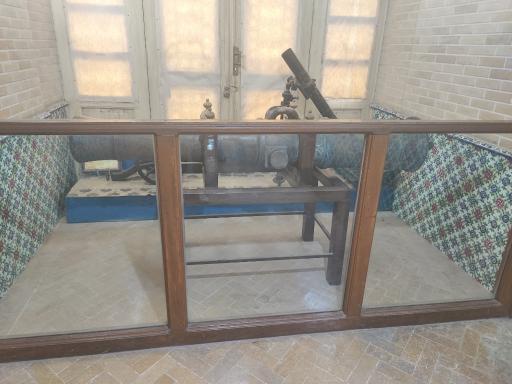 عکس موزه نظامی فارس