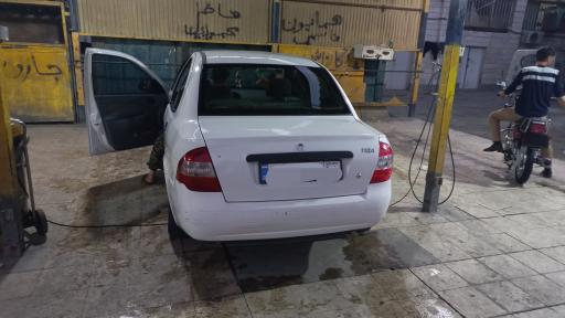 عکس کارواش یگانه