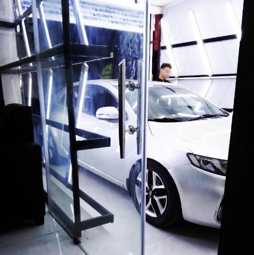 عکس کارشناسی خودرو علیرضا عنایتی