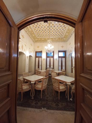 عکس موزه نظامی فارس