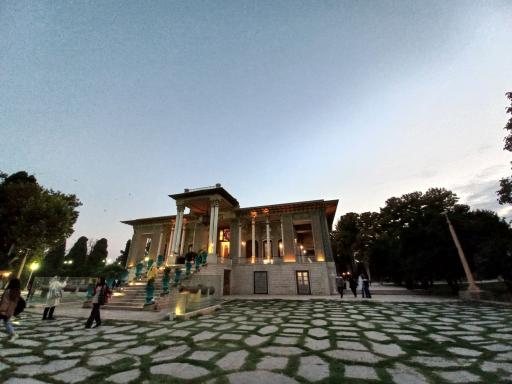 عکس موزه نظامی فارس