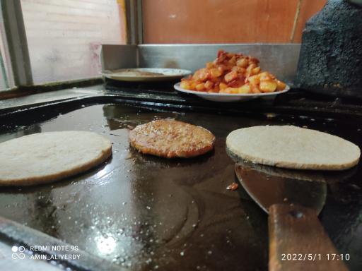 عکس ساندویجی ابوالفضل