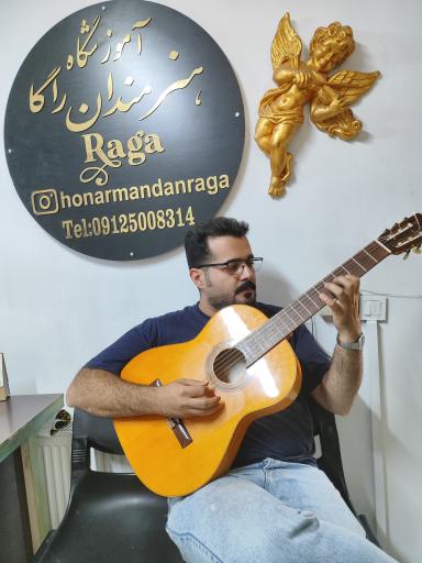 عکس آموزشگاه موسیقی نقاشی و بازیگری هنرمندان راگا با مدرک فنی