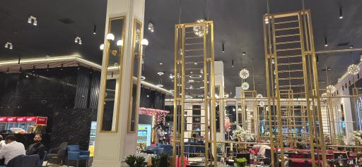 عکس رستوران بین المللی الیپی