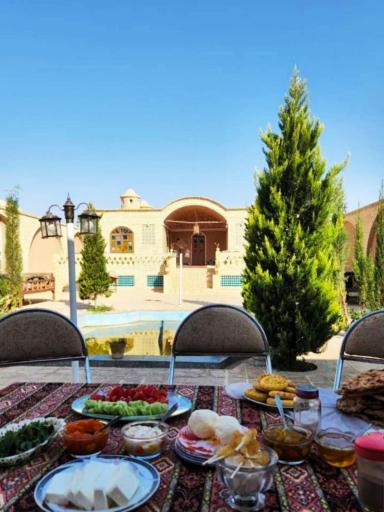عکس اقامتگاه گلنار دخت
