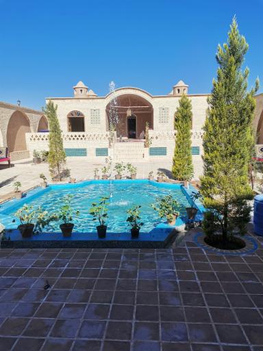 عکس اقامتگاه گلنار دخت