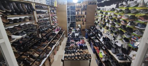عکس فروشگاه کفش تهرانی بیلند