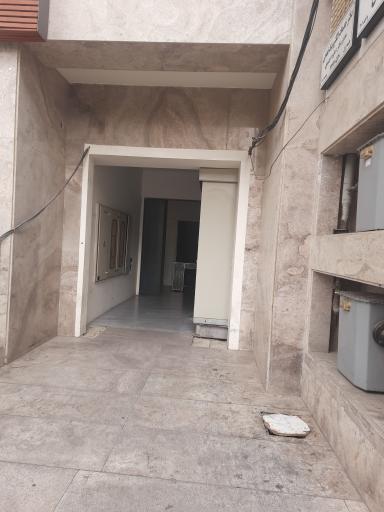 عکس دفتر پیشخوان خدمات دولت و همراه اول 