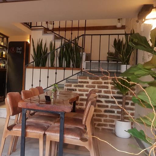 عکس کافه آلندا