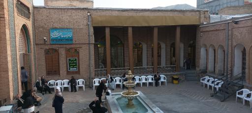 عکس آرامگاه هاجر خاتون