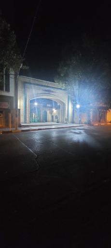 عکس آرامگاه هاجر خاتون