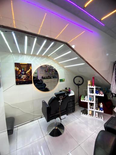 عکس آرایشگاه پارادایس