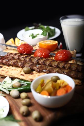 عکس رستوران حاج حسین یاشار