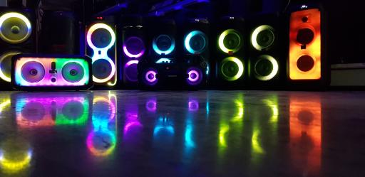 عکس اجاره باند و رقص نور بابک