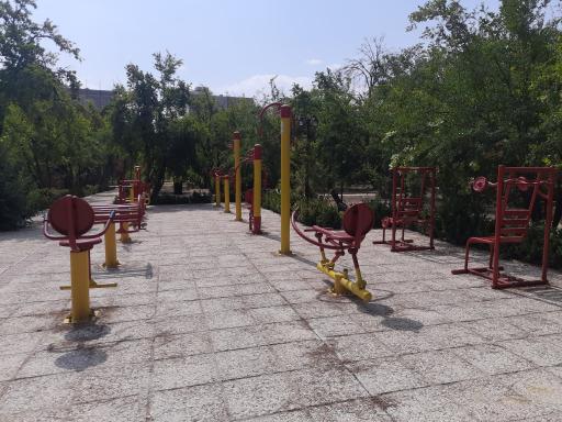 عکس بوستان خانواده سرداران