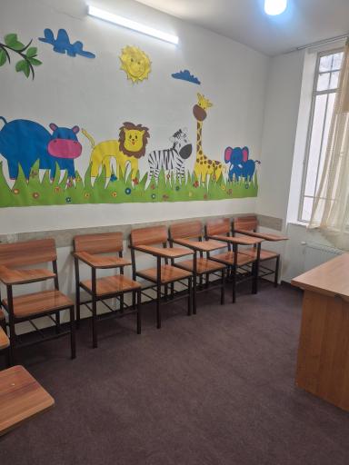 عکس آموزشگاه زبان دنیس