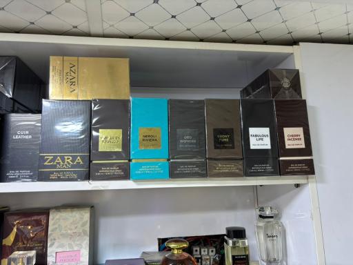 عکس فروشگاه عطر پادرا