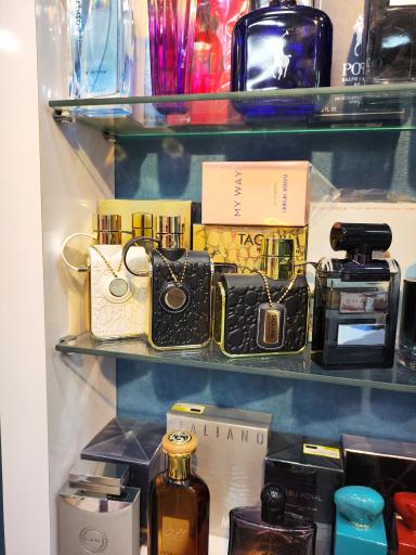 فروشگاه عطر پادرا