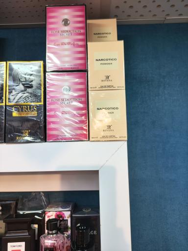 فروشگاه عطر پادرا