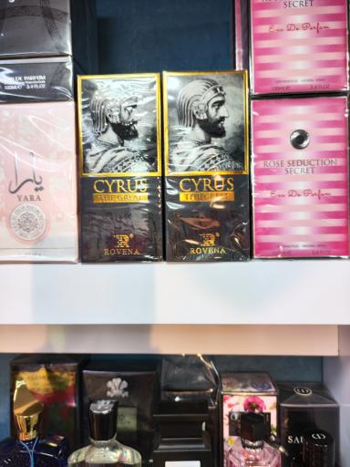 فروشگاه عطر پادرا