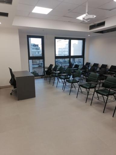 عکس دانشگاه غیرانتفاعی خاتم