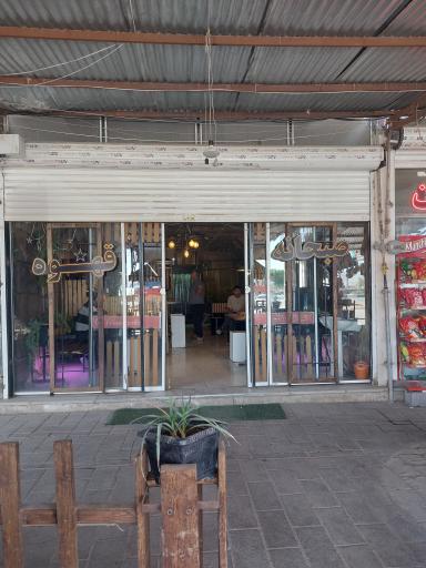 عکس کافی شاپ فانوس