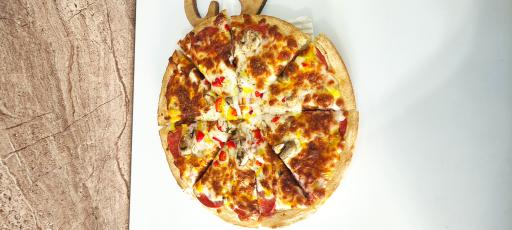 پیتزا لحظه ها