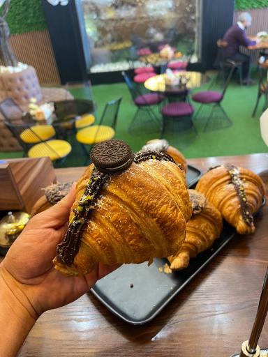 عکس کافه فست فود امارات