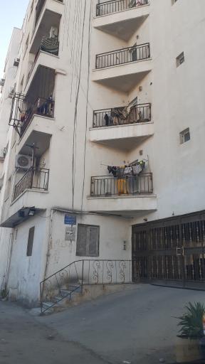 عکس مجتمع مسکونی هنگام بلوک ۱