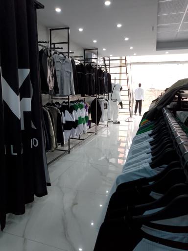 فروشگاه لباس میلاد ریکو