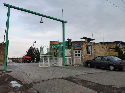 عکس کارخانه پلاستیک ماشین الوان