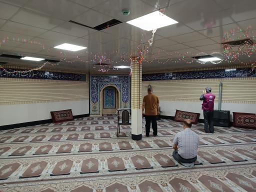 عکس نمازخانه شهربازی 2
