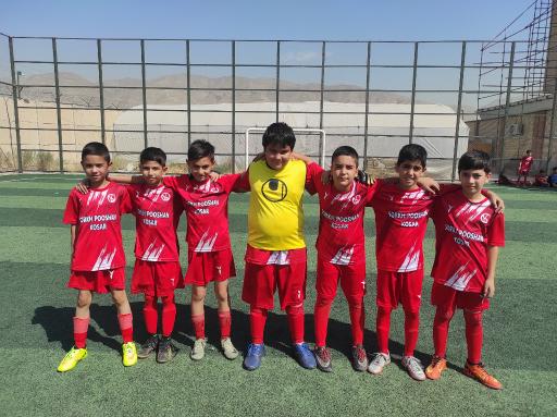 عکس باشگاه فوتبال سرخپوشان کوثر