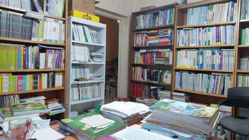 عکس پخش کتاب سالار