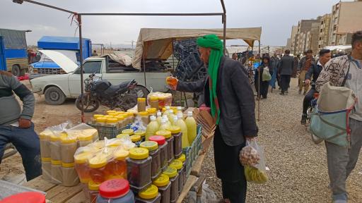 عکس یکشنبه بازار کلهری شهر قائم