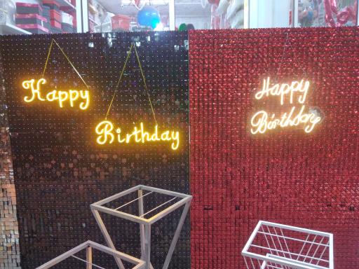 عکس فروشگاه تزئینات تولد تندیس شادی