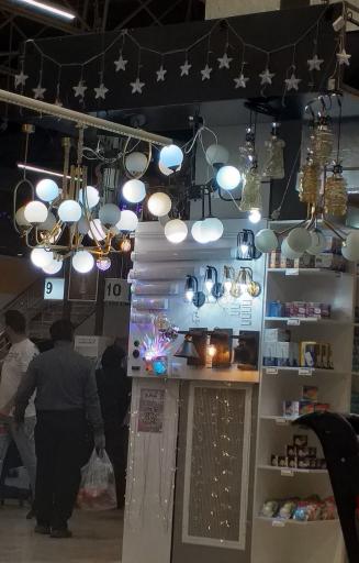 عکس بازار بزرگ میلاد