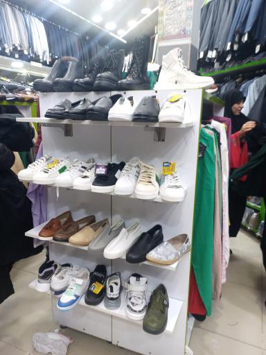 عکس فروشگاه فرهنگیان ( پیرانداخ)