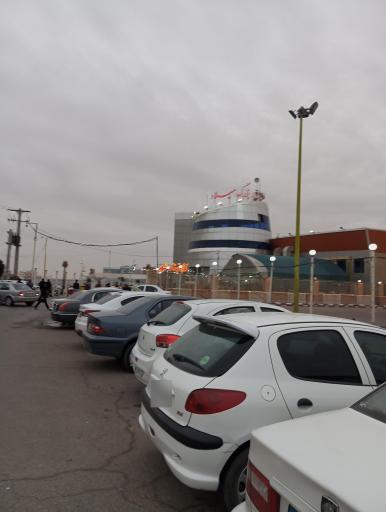 عکس بازار بزرگ میلاد