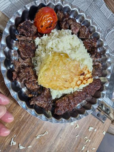 عکس رستوران باقری