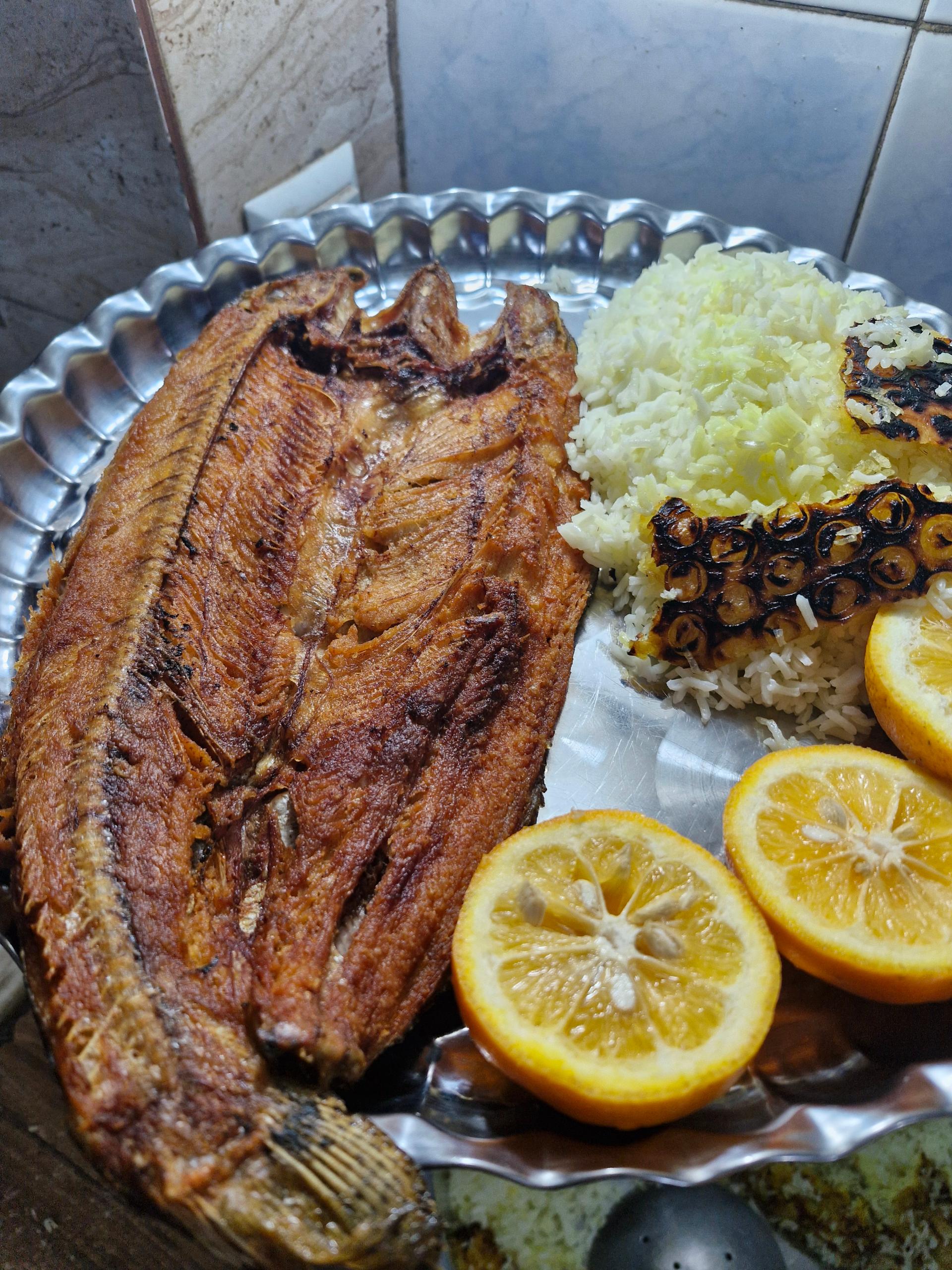 عکس رستوران باقری