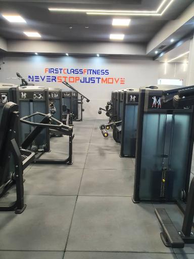 عکس باشگاه فرست کلس ویژه بانوان