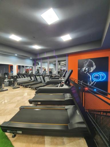 عکس باشگاه فرست کلس ویژه بانوان