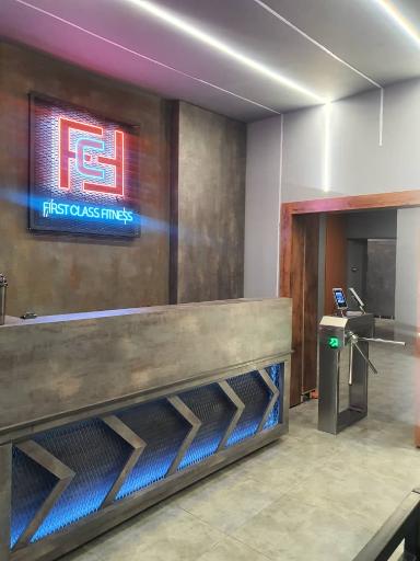 عکس باشگاه فرست کلس ویژه بانوان