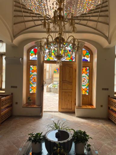 عکس هتل بوتیک سرخاب